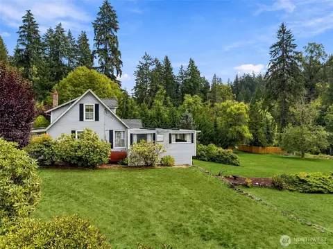 Exterior - 2617 Cottage Rd E, Sumner, WA 98390 photo 2 of 12
