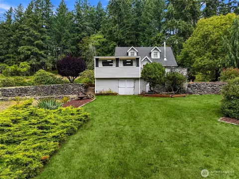 Exterior - 2617 Cottage Rd E, Sumner, WA 98390 photo 4 of 12