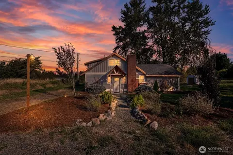 1916 Mt Baker Hwy, Bellingham, WA 98226