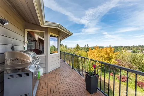 Exterior - 151 Fairway Dr, Sequim, WA 98382 photo 8 of 8