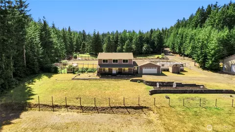 11234 Wicks Lake Rd SW, Port Orchard, WA 98367