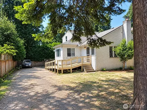 14629 24th Ave SW, Burien, WA 98166