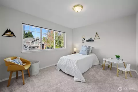 Bedroom - 4422 240th Pl SE, Bothell, WA 98021 photo 3 of 4