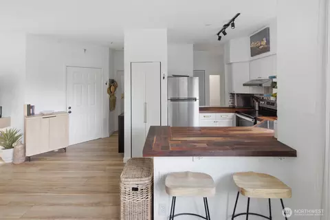 Kitchen - 12012 NE 204th Pl #C203, Bothell, WA 98011 photo 1 of 1