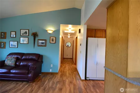 Entry Way - 50 Crownview Ln, Sequim, WA 98382 photo 2 of 3