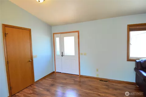 Entry Way - 50 Crownview Ln, Sequim, WA 98382 photo 1 of 3
