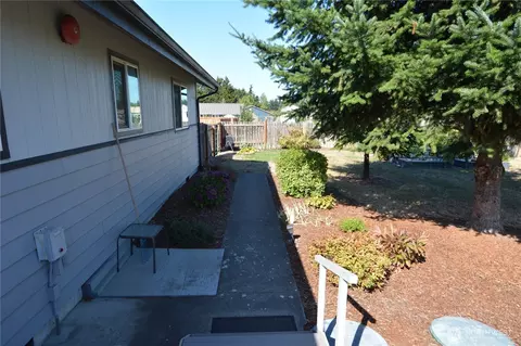 Exterior - 50 Crownview Ln, Sequim, WA 98382 photo 3 of 12