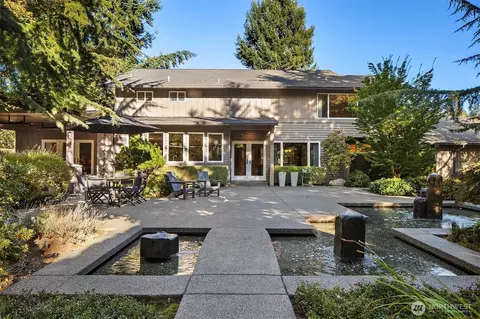 6031 126th Ave NE, Kirkland, WA 98033