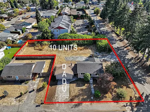 5220 64th St W, University Place, WA 98467