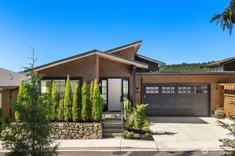 4833 Rosalind Rd NE, Bainbridge Island, WA 98110