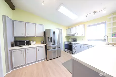 31600 126th Ave SE #89, Auburn, WA 98092