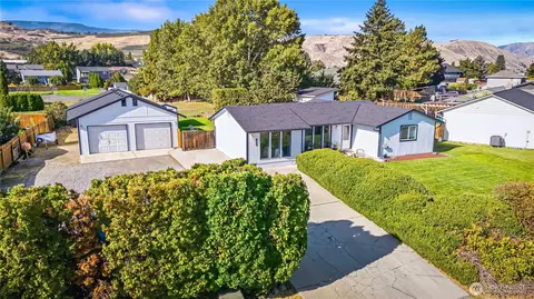 3064 Conarty Rd, Malaga, WA 98828