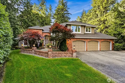 21310 NE 101st Ct, Redmond, WA 98053