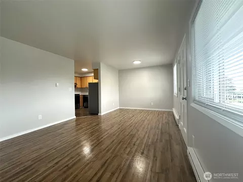 Living - 2501 Rucker Ave, Everett, WA 98201 photo 2 of 4
