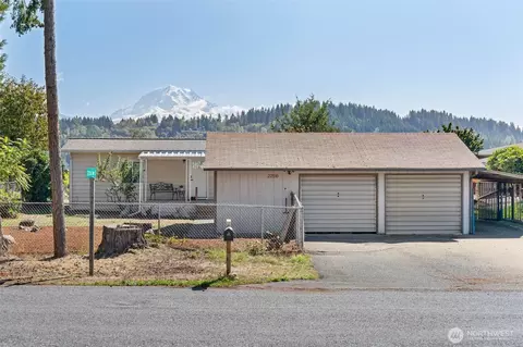 22518 Cedarview Dr E, Bonney Lake, WA 98391