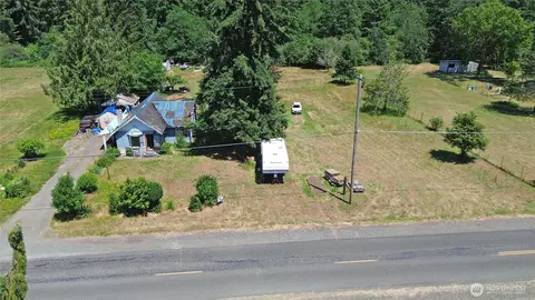 5 Elma Gate Rd, Oakville, WA 98568