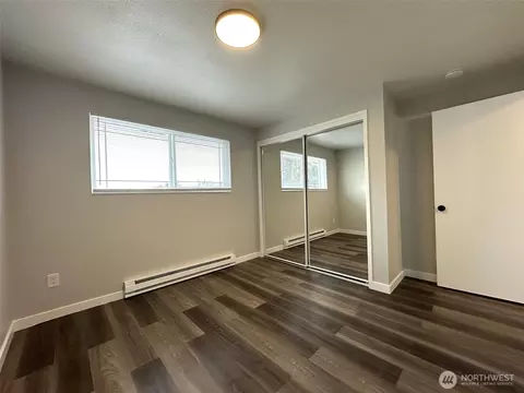Bedroom - 8806 3rd Ave SE, Everett, WA 98208 photo 7 of 8