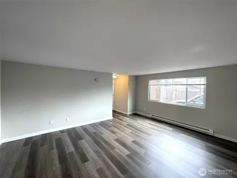 Living - 8806 3rd Ave SE, Everett, WA 98208 photo 3 of 7