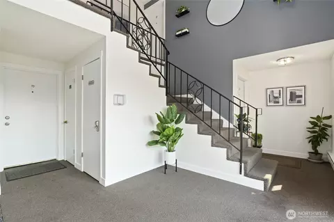 Entry Way - 8806 3rd Ave SE, Everett, WA 98208 photo 1 of 3