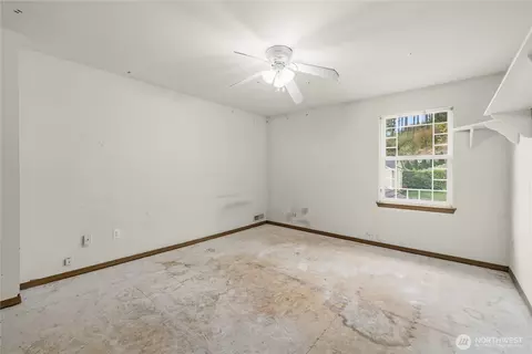 Bedroom - 1412 200th Street Ct E, Spanaway, WA 98387 photo 4 of 5