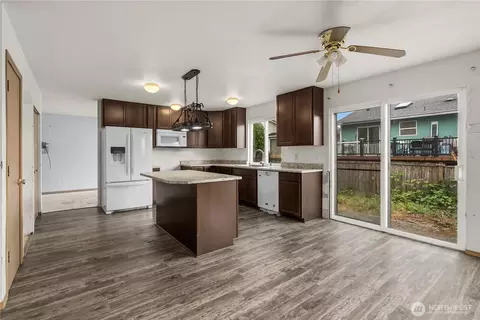Kitchen - 1412 200th Street Ct E, Spanaway, WA 98387 photo 1 of 4
