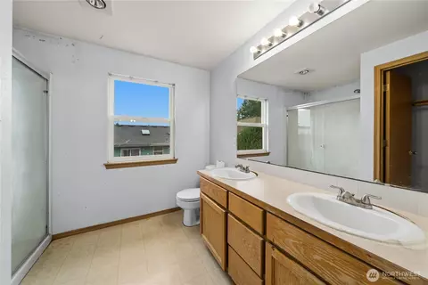 Bath - 1412 200th Street Ct E, Spanaway, WA 98387 photo 3 of 3