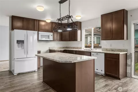 Kitchen - 1412 200th Street Ct E, Spanaway, WA 98387 photo 2 of 4