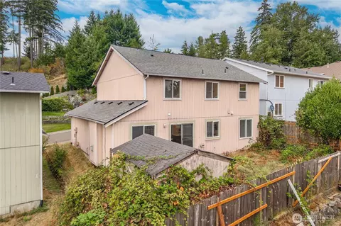 Exterior - 1412 200th Street Ct E, Spanaway, WA 98387 photo 2 of 3