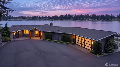 13001 Avenue Dubois SW, Lakewood, WA 98498