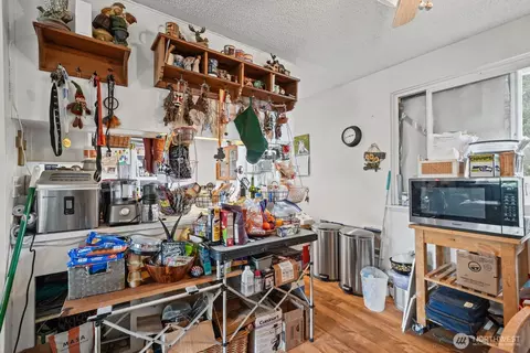 Kitchen - 4825 221st St E, Spanaway, WA 98387 photo 4 of 4