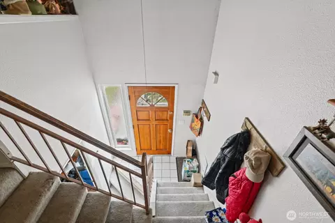 Entry Way - 4825 221st St E, Spanaway, WA 98387 photo 2 of 2