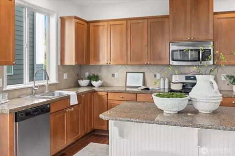 Kitchen - 3608 182nd St SE, Bothell, WA 98012 photo 2 of 5