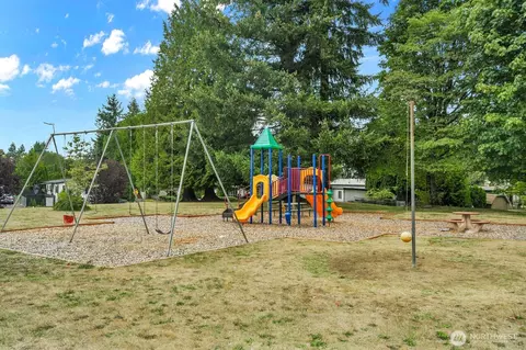 View/Area - 19501 129th Ave NE, Bothell, WA 98011 photo 1 of 1