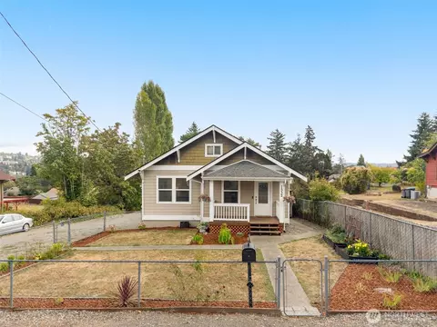 1532 Naval Ave, Bremerton, WA 98312
