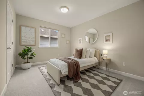 Bedroom - 18631 10th Ave SE, Bothell, WA 98012 photo 5 of 5