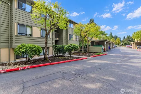4812 S 187th Pl #B203, Seatac, WA 98188