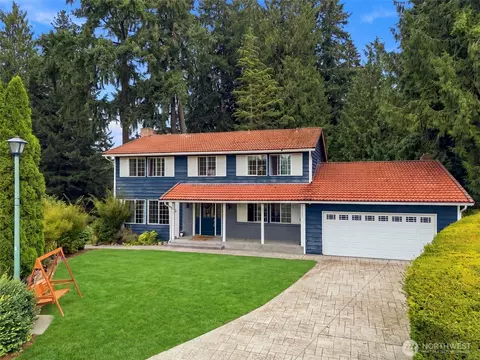 17102 146th Ave SE, Renton, WA 98058