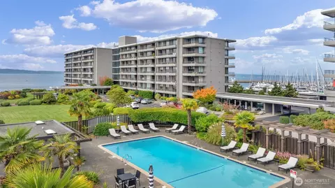 6533 Seaview Ave NW #710A, Seattle, WA 98117