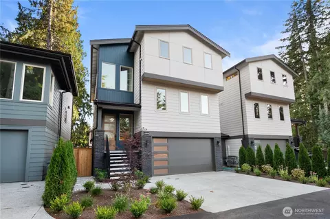 9909 NE Unit B Ne 200th, Bothell, WA 98011