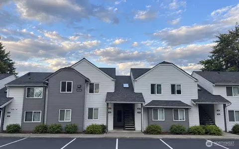 4234 Wintergreen Cir #286, Bellingham, WA 98226