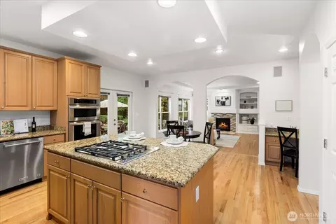 Kitchen - 3100 145th Pl SE, Mill Creek, WA 98012 photo 2 of 5