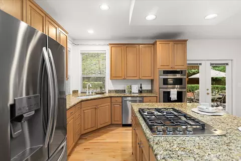 Kitchen - 3100 145th Pl SE, Mill Creek, WA 98012 photo 5 of 5