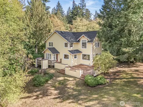 16526 128th Ave SW, Vashon, WA 98070