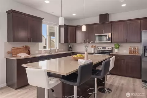 Kitchen - 20135 18th Avenue Ct E, Spanaway, WA 98387 photo 2 of 4