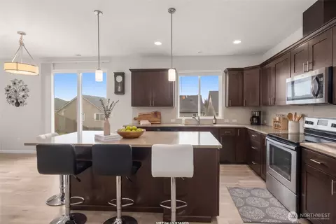 Kitchen - 20135 18th Avenue Ct E, Spanaway, WA 98387 photo 3 of 4