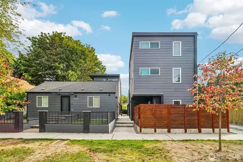 731 S Southern St #6, Seattle, WA 98108