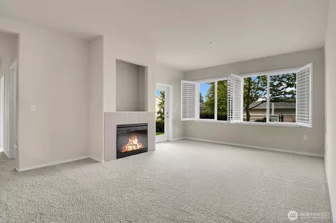 Living - 14915 38th Dr SE #DD116, Bothell, WA 98012 photo 3 of 5