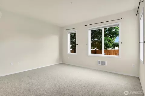 Living - 14915 38th Dr SE #DD116, Bothell, WA 98012 photo 5 of 5