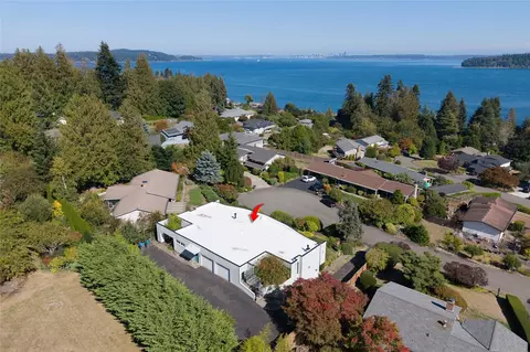 8152 SE Haida Dr, Port Orchard, WA 98366