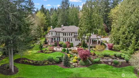 13748 242nd Ave NE, Woodinville, WA 98077